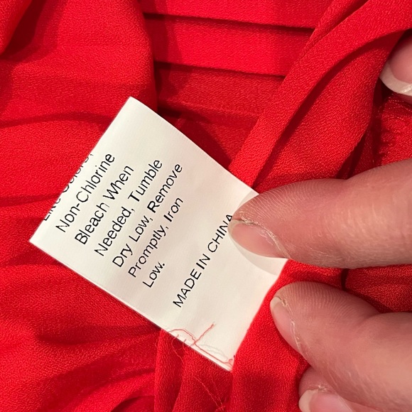 Tiered Red Pleated Off-the-Shoulder Dress - Picture 8 of 10